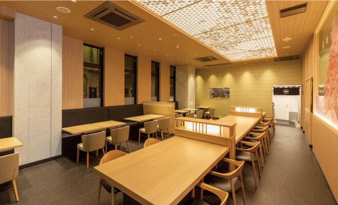 花山うどん 日本橋店 お食事スペース