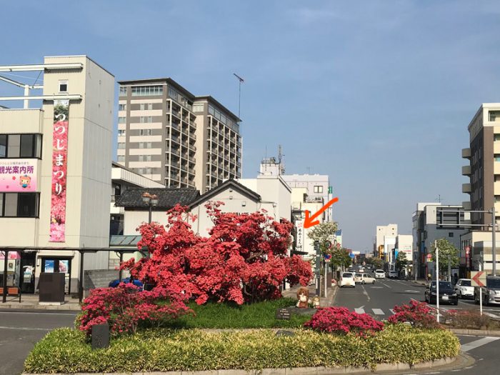 花山うどんは館林駅東口から徒歩約１分