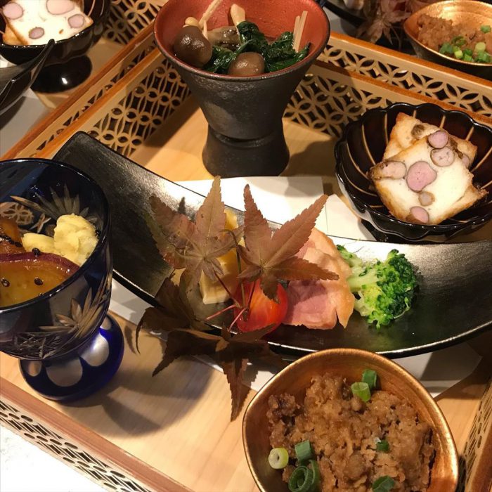 花山うどん銀座店 コース料理前菜 小鉢料理