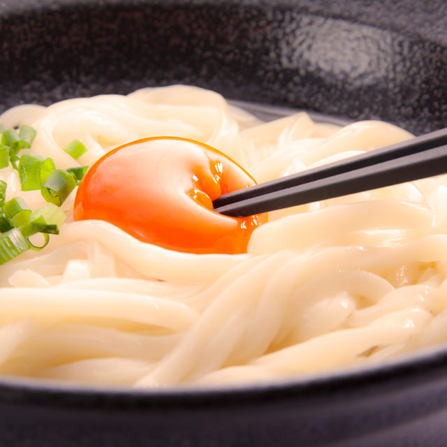 花山うどん 釜玉うどん