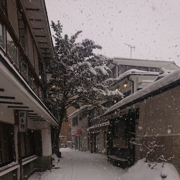 20220218_伊香保の雪_横手館様前