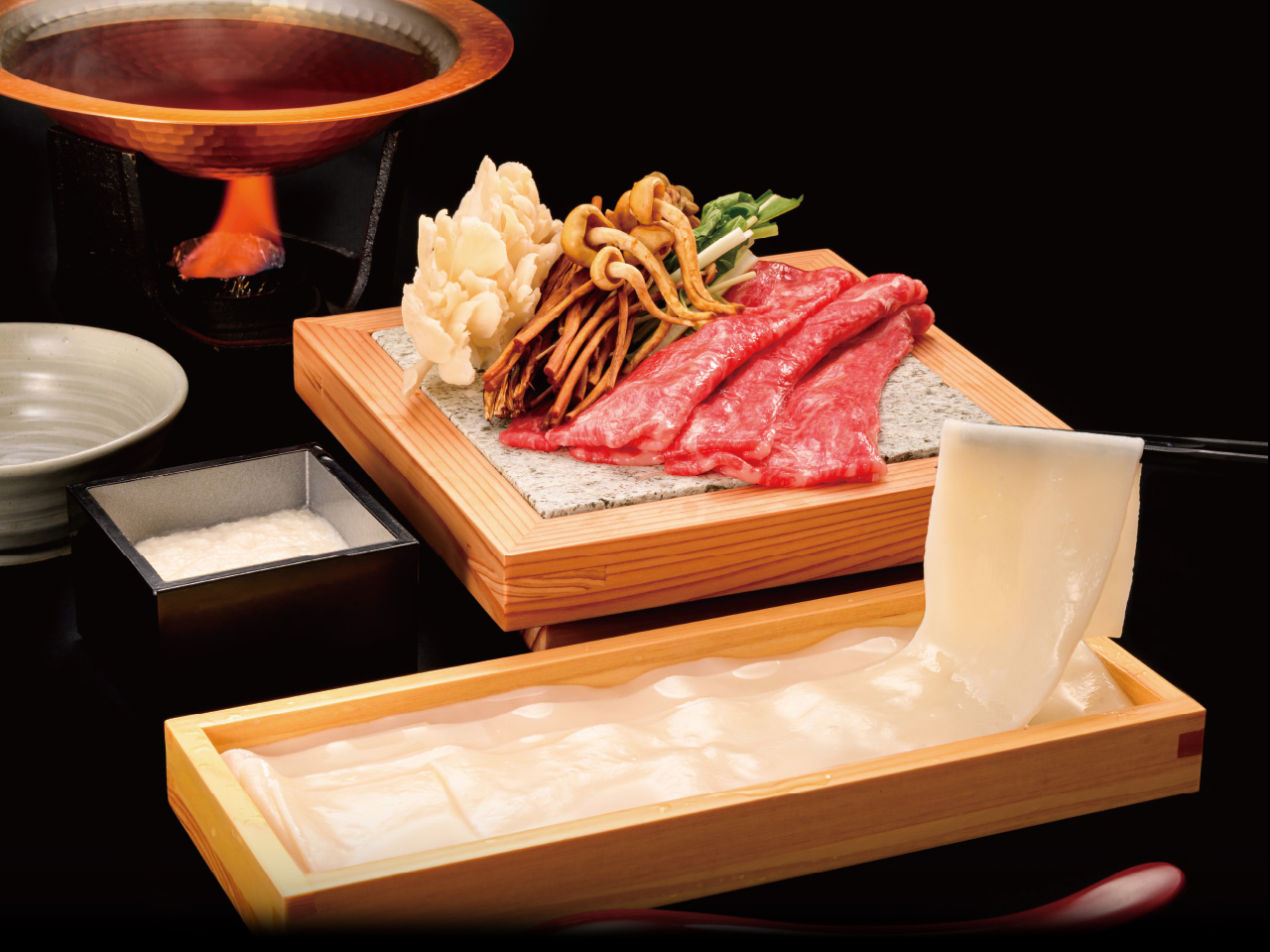 羽田限定_赤城牛と秋のきのこ とろろしゃぶしゃぶ御膳