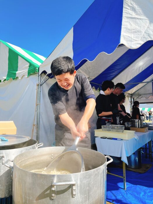 2025.10.18_麺1祭り_うどん振興会_麺茹で